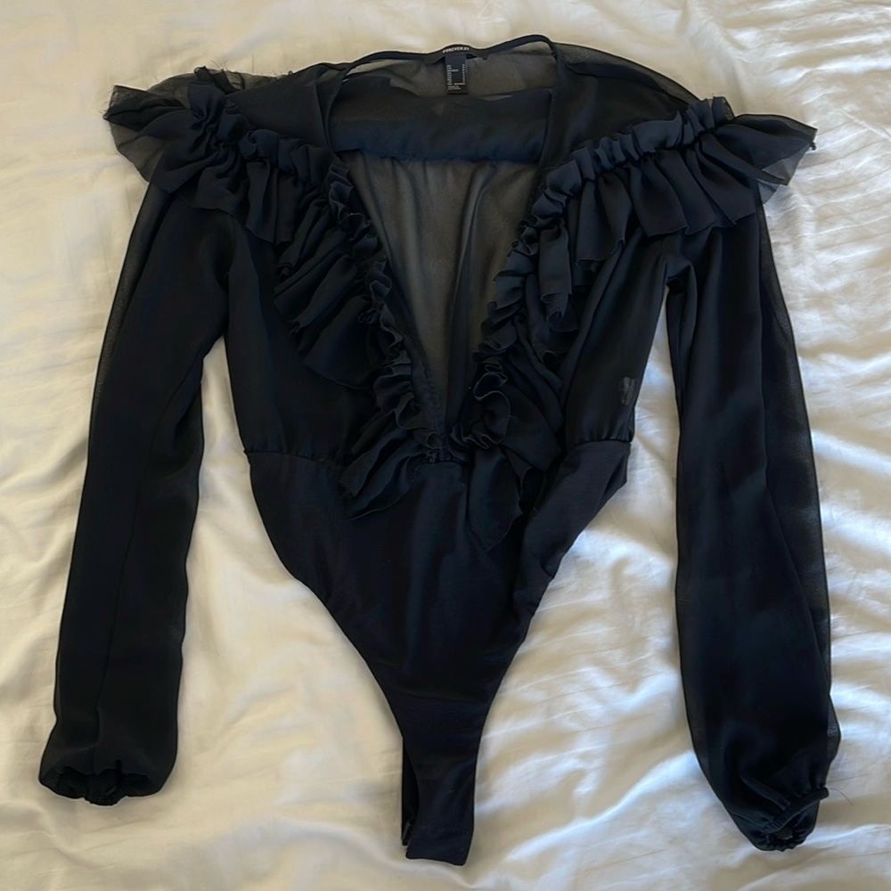 Forever21 ruffle chiffon bodysuit size S